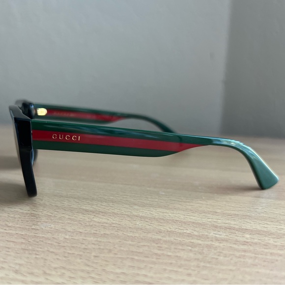 Gucci Men’s Polarized sunglasses GG0341S - Picture 8 of 16